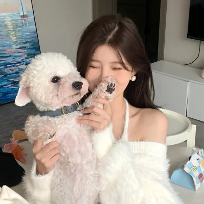 迎风伫立的狮子